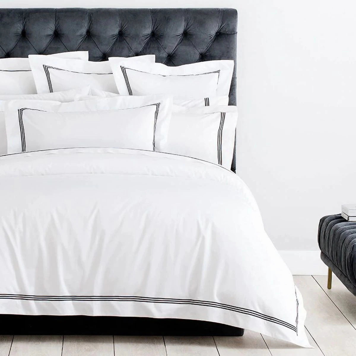 1200TC Palais Midnight Quilt Cover by Sheridan