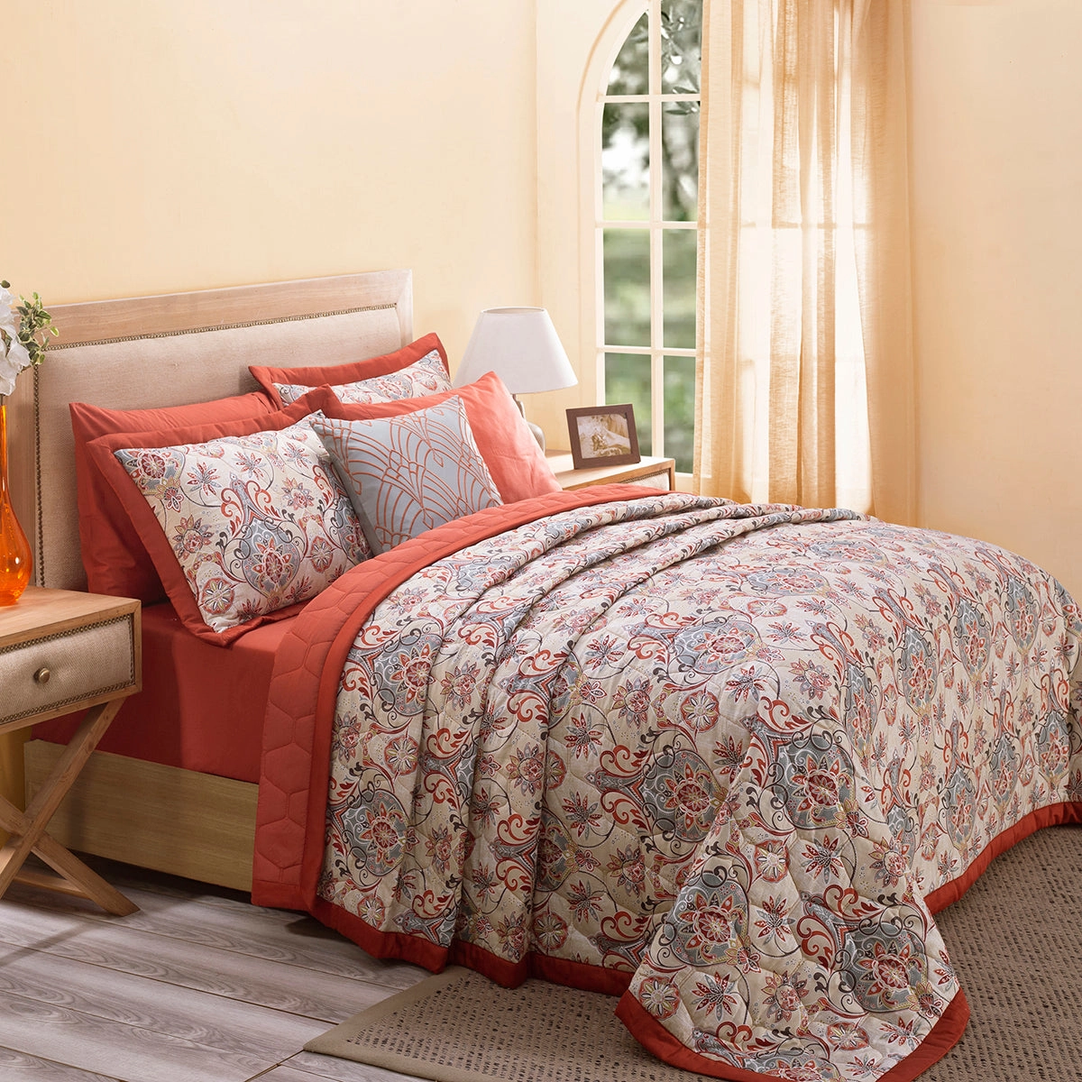 8PC Quilt/Quilted Bed Cover Set Red Nouveau Tradition Lawn Rerun