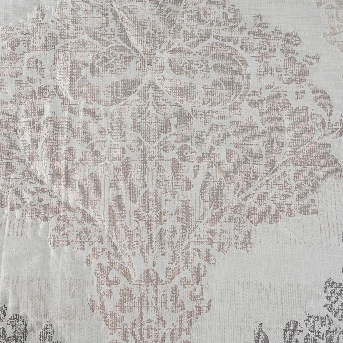 Acanthus Serenity Leisure Lay Quilted Quilt/Comforter