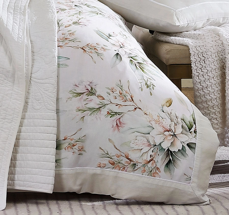 Amandaline Quilt Cover Set Range Ivory