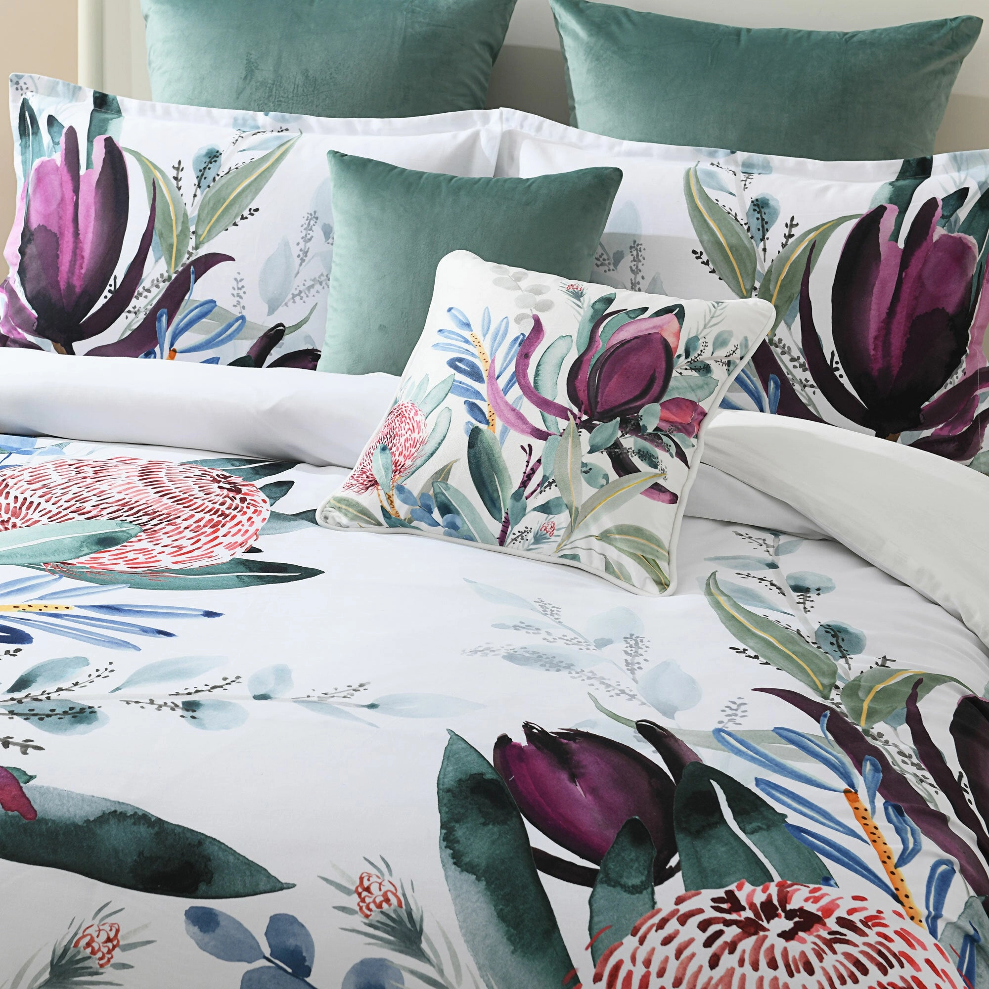 Bianca Protea Quilt Cover Set Plum