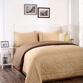 Colorart Vincent Light Weight Extreame Winter Quilt Marzipan/Simply Taupe