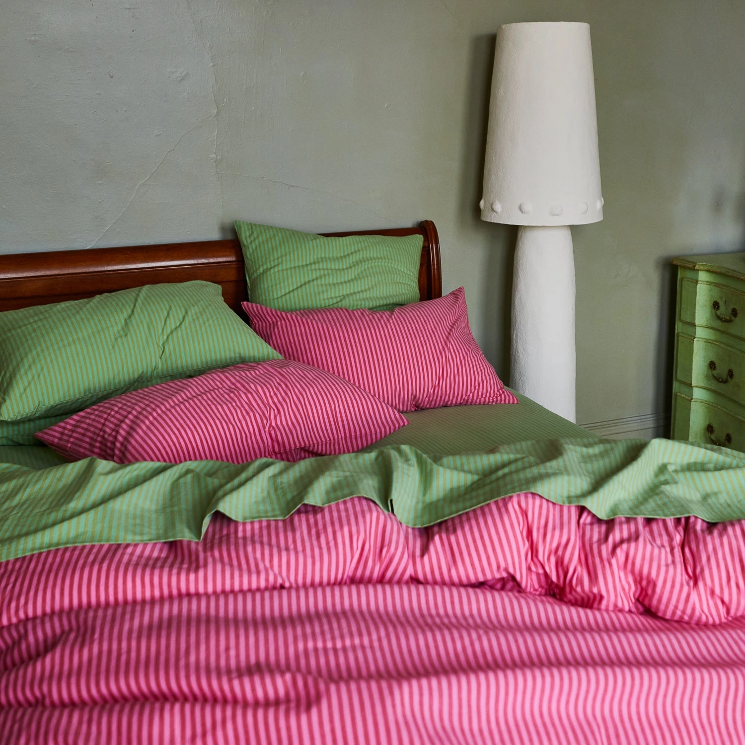 Cordell Cotton Quilt Cover - Scarlet