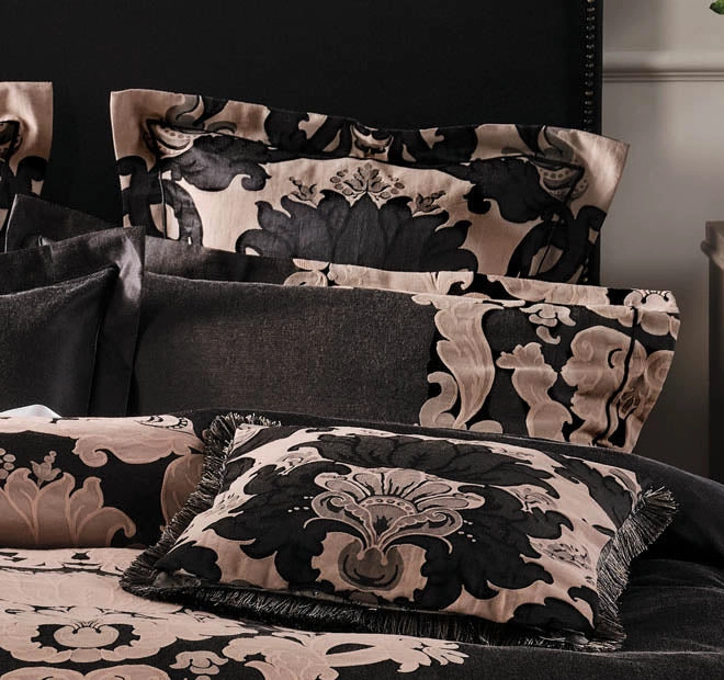 Dionisia Quilt Cover Set Range Black