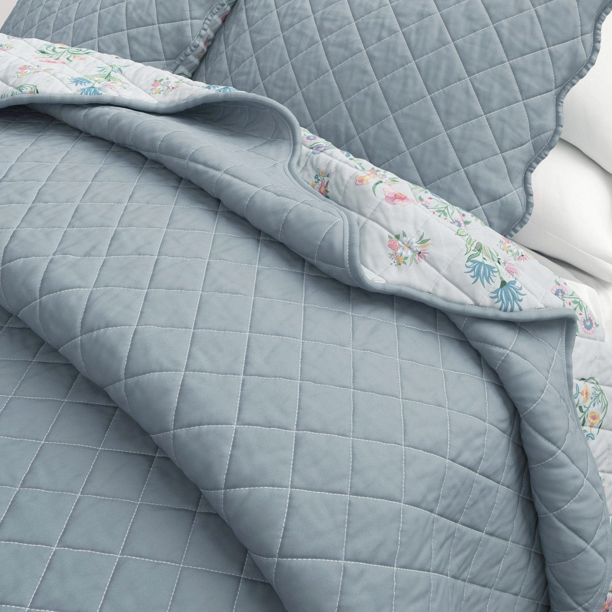 Floral Print & Scalloped Edge Cotton Quilt Set - Katrin Collection