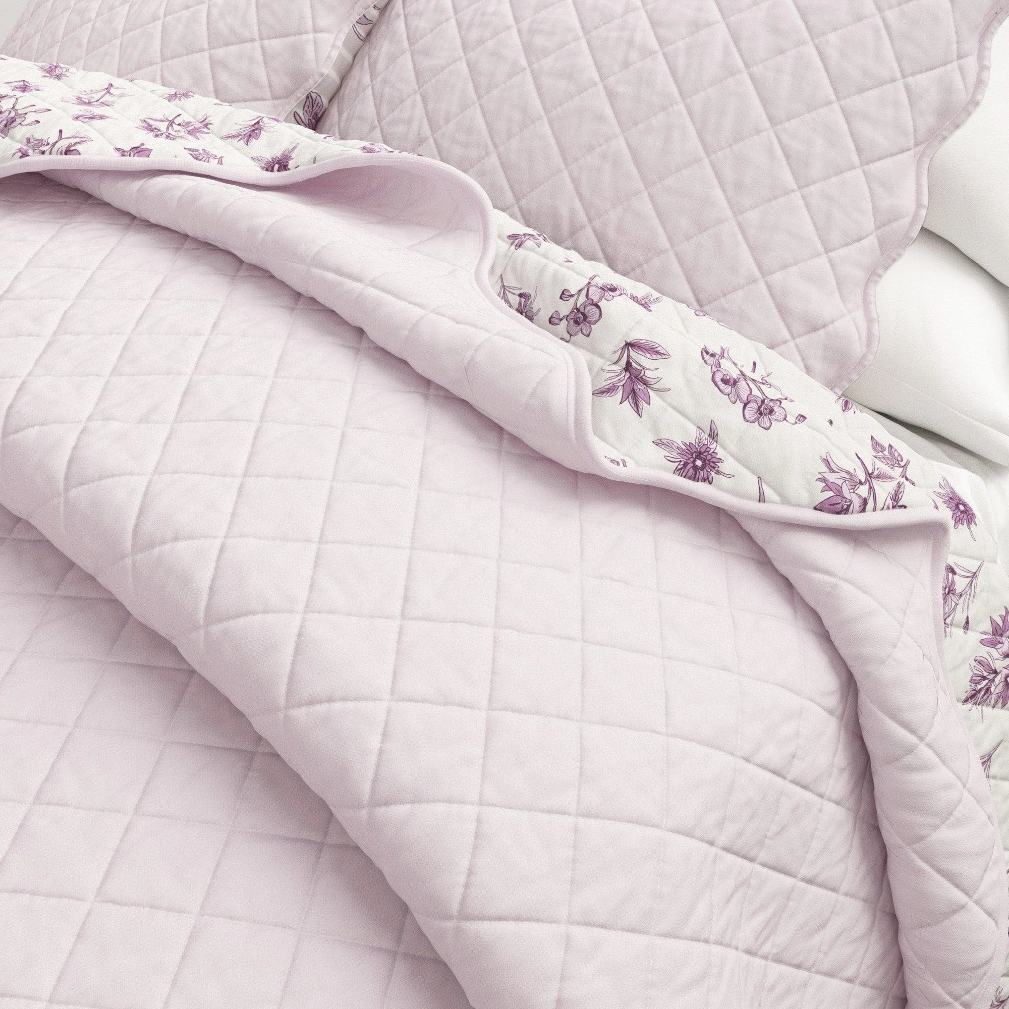 Floral Print & Scalloped Edge Cotton Quilt Set - Sandie Collection