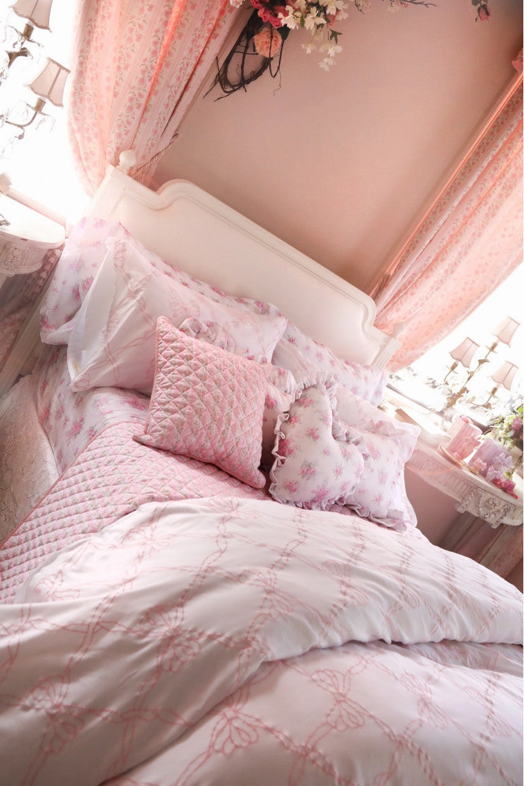 Floral Printed Quilt