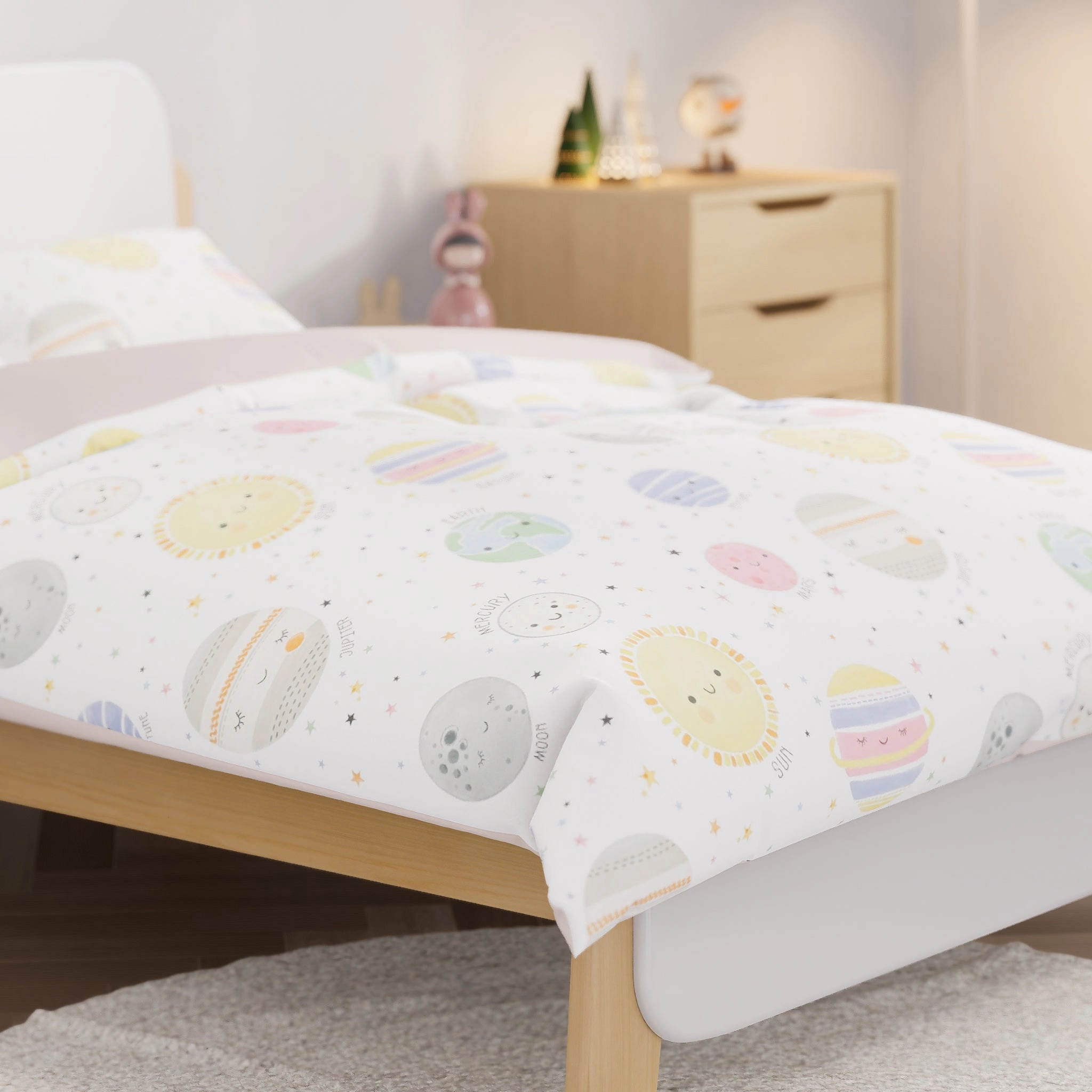 Happy Planet Double Quilt Cover Set