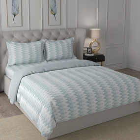 Hermosa Exotic Bouquet Asher Blue Quilt