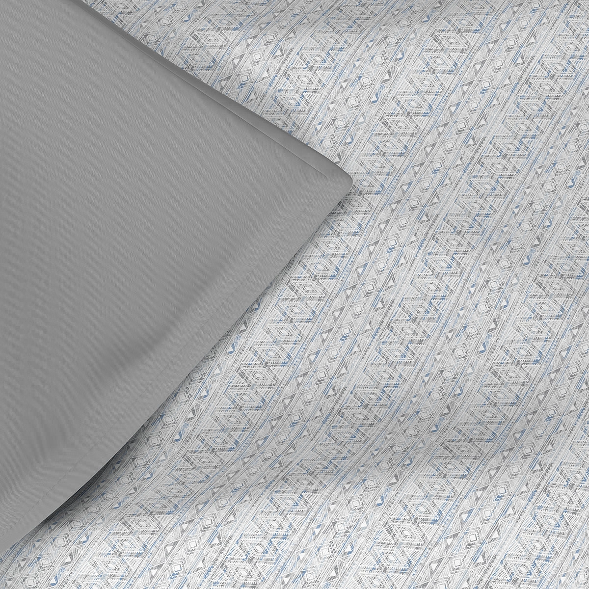 Hermosa Exotic Bouquet Atzi Blue Quilt