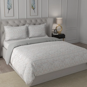 Hermosa Exotic Bouquet Atzi Red Quilt