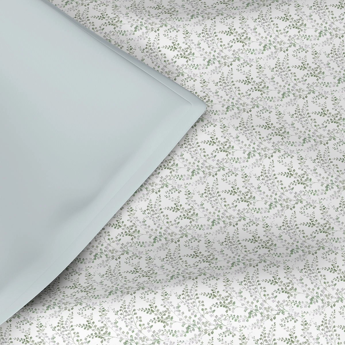 Hermosa Exotic Bouquet Foliage Neutral Quilt