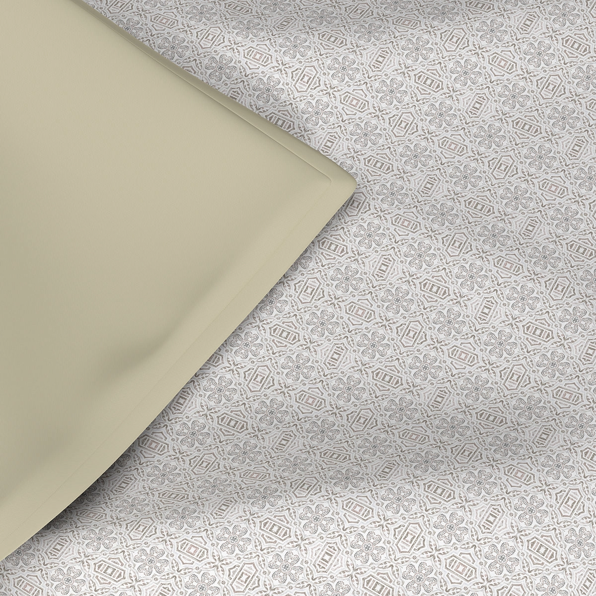 Hermosa Exotic Bouquet Kallie Neutral 4 Pc Quilt/Quilted Bed Cover Set