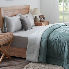 Hermosa Glister Pebble Teal Mint Quilt
