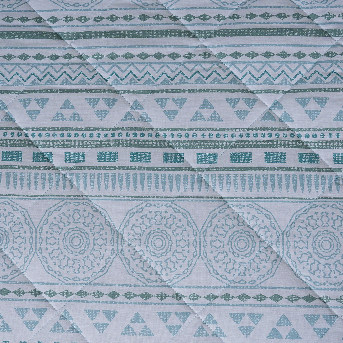 Hermosa Sensory Bloom Allegra Quilt Blue