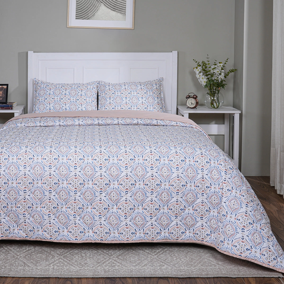 Hermosa Sensory Bloom Avery Quilt Blue