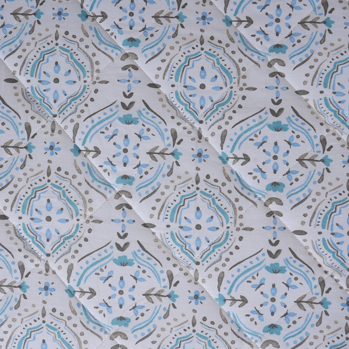 Hermosa Sensory Bloom Avery Quilt Orange