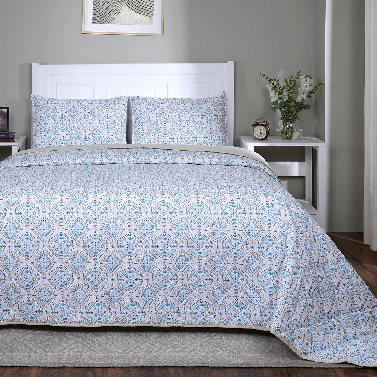 Hermosa Sensory Bloom Avery Quilt Orange