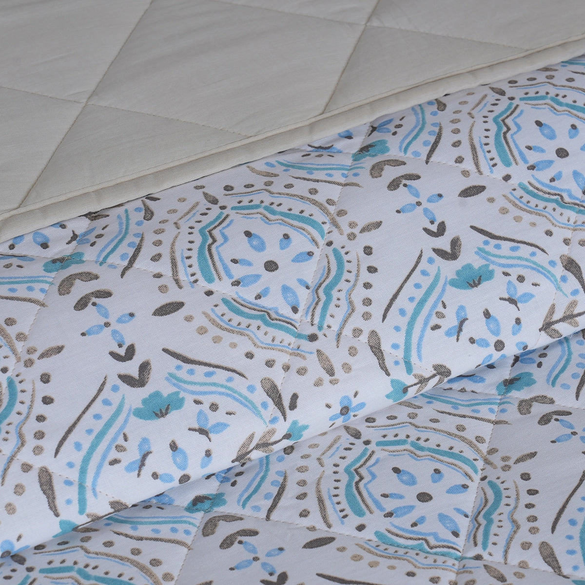 Hermosa Sensory Bloom Avery Quilt Orange