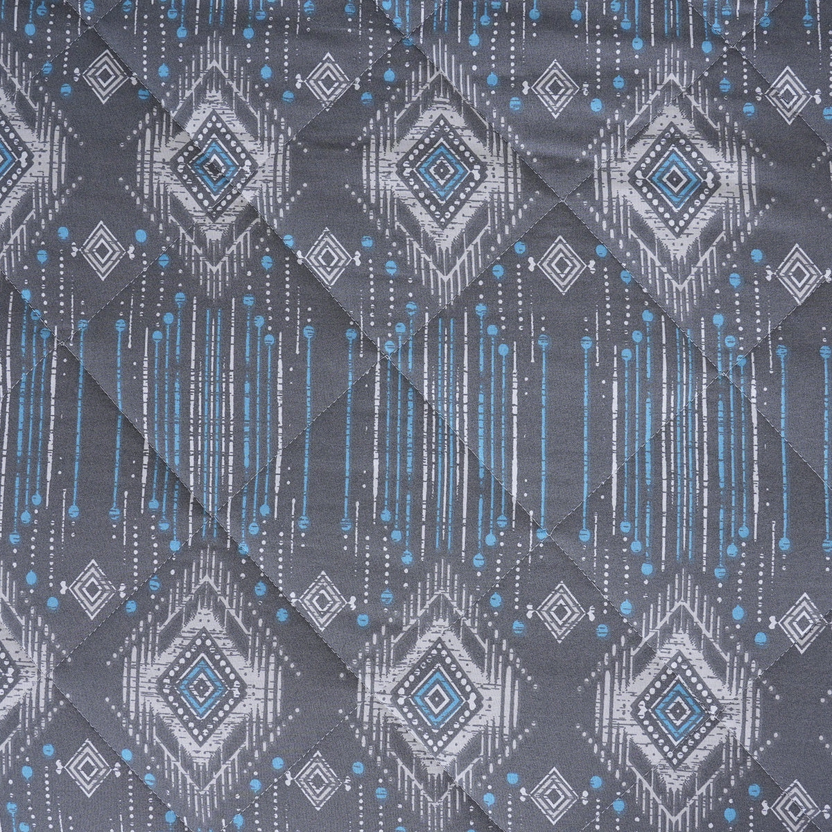 Hermosa Sensory Bloom Gareth Quilt Blue