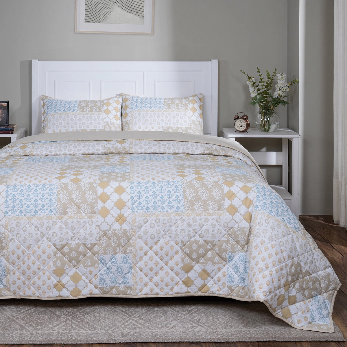 Hermosa Sensory Bloom Lennon Quilt Yellow