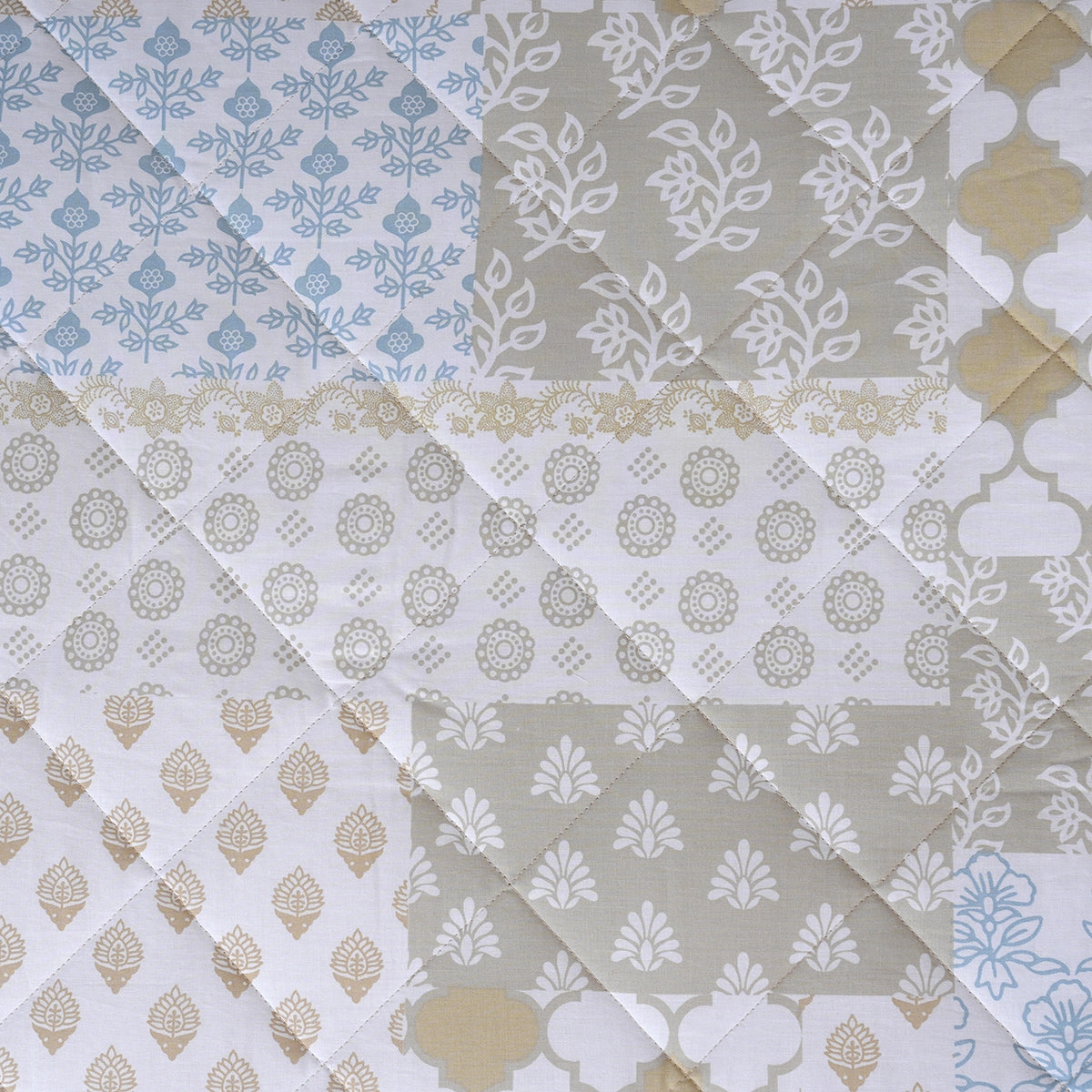 Hermosa Sensory Bloom Lennon Quilt Yellow