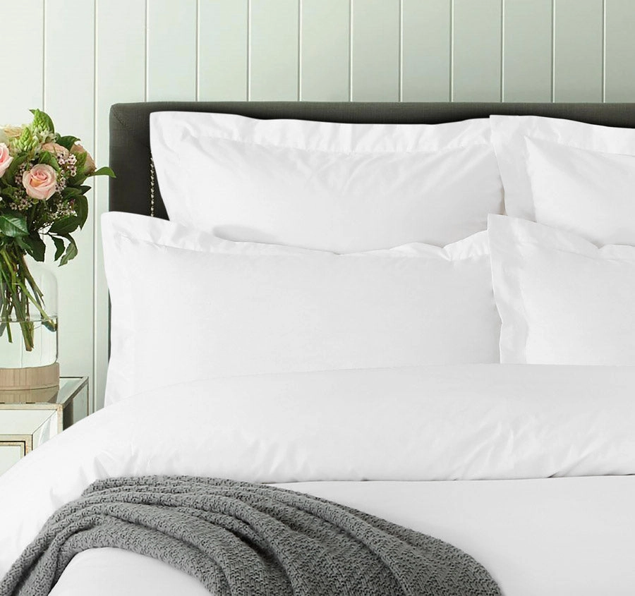 Hotel Deluxe Tailored Quilt Cover Set Range White