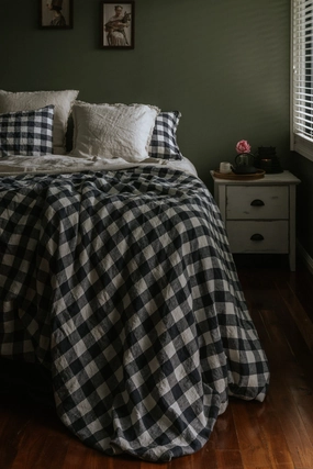 LINEN SHEET SET WITH PILLOWCASES - INDIGO BUFFALO CHECK