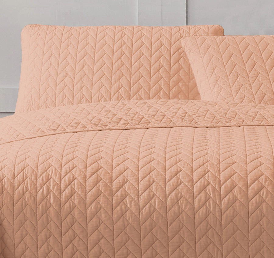 Maya Quilt Cover Set Range Peach