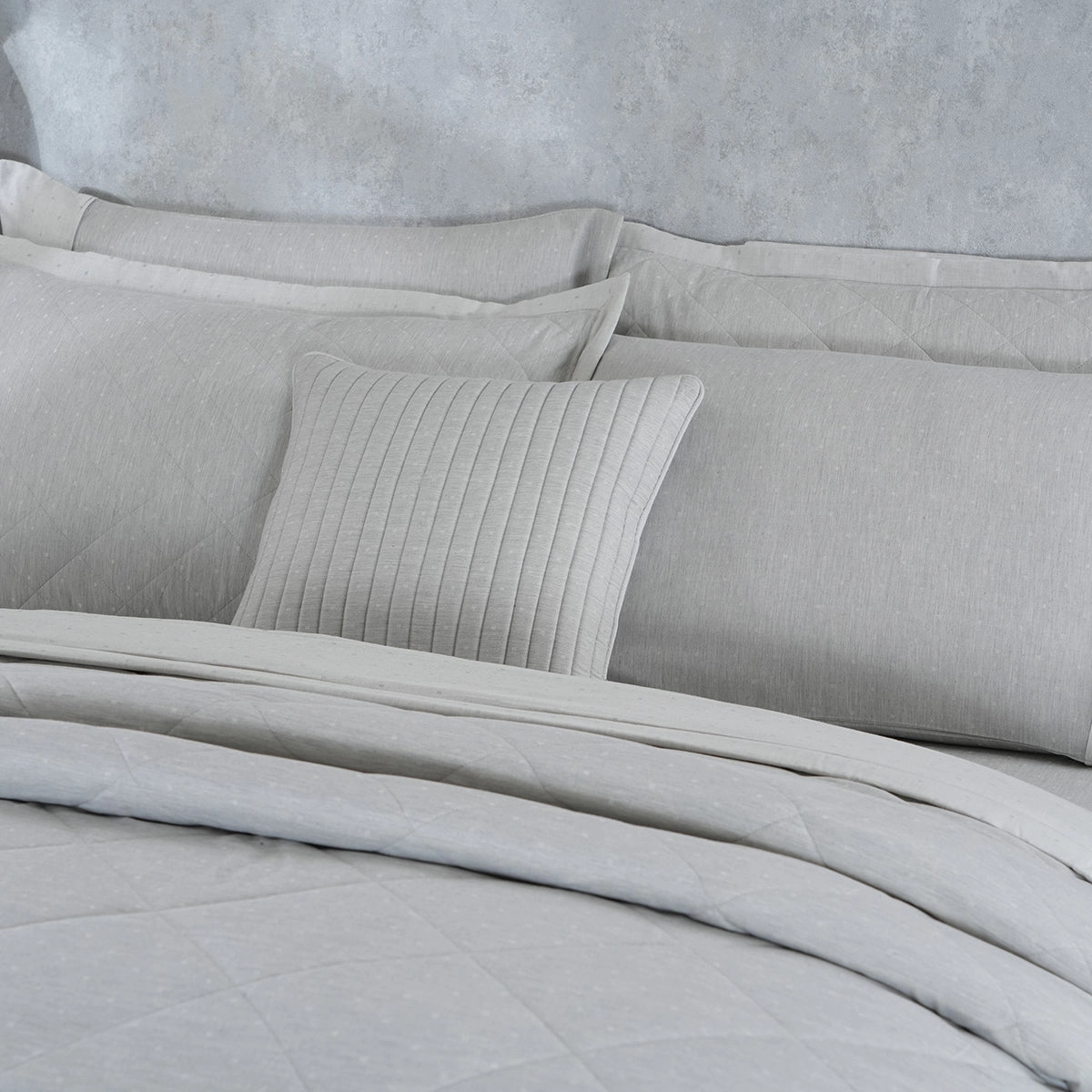 Muted Dot 100% Natural Cotton Filling Grey 8PC Quilt/Quilted Bed Cover Set