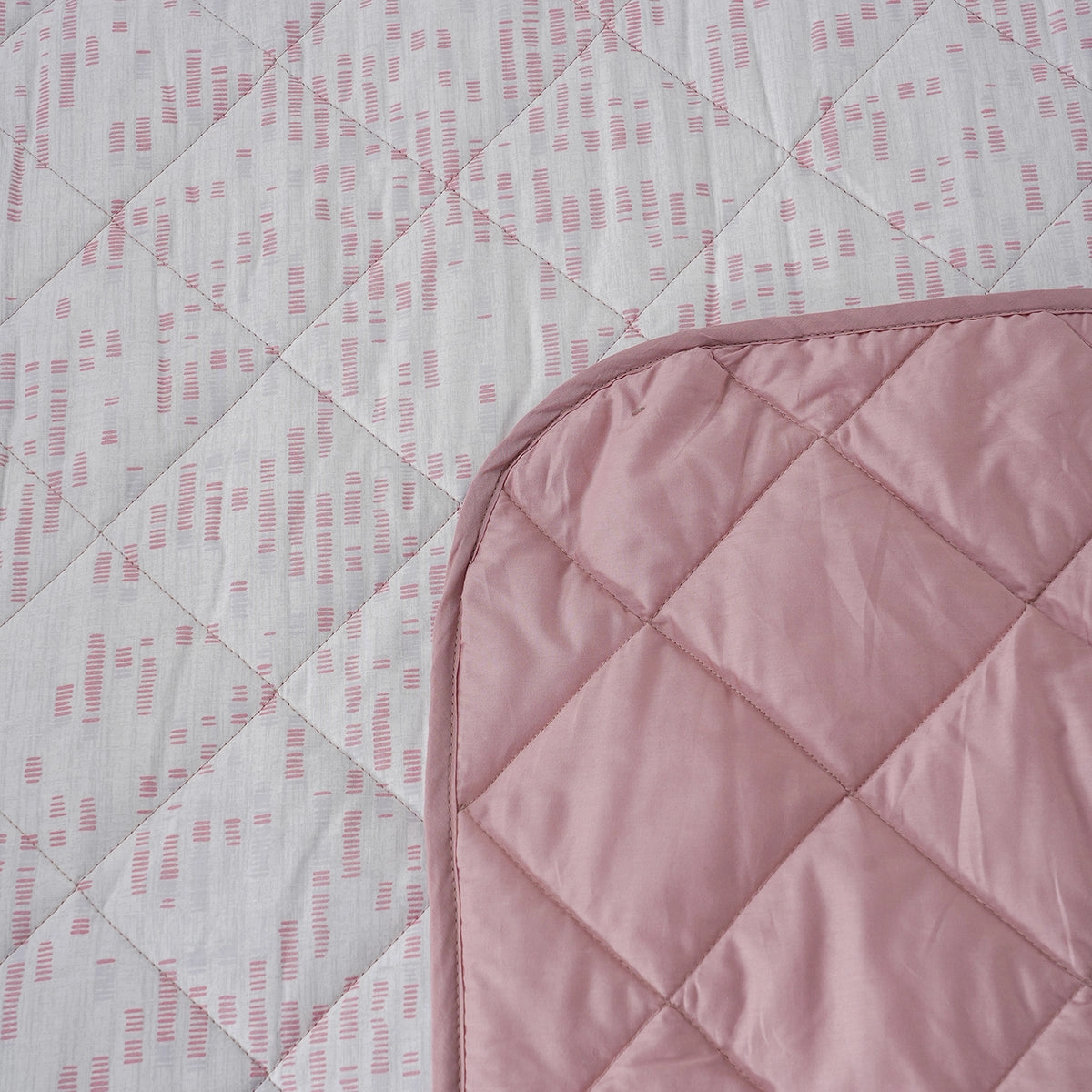 Optimist Bloom Canopus 4PC Quilt/Quilted Bed Cover Set