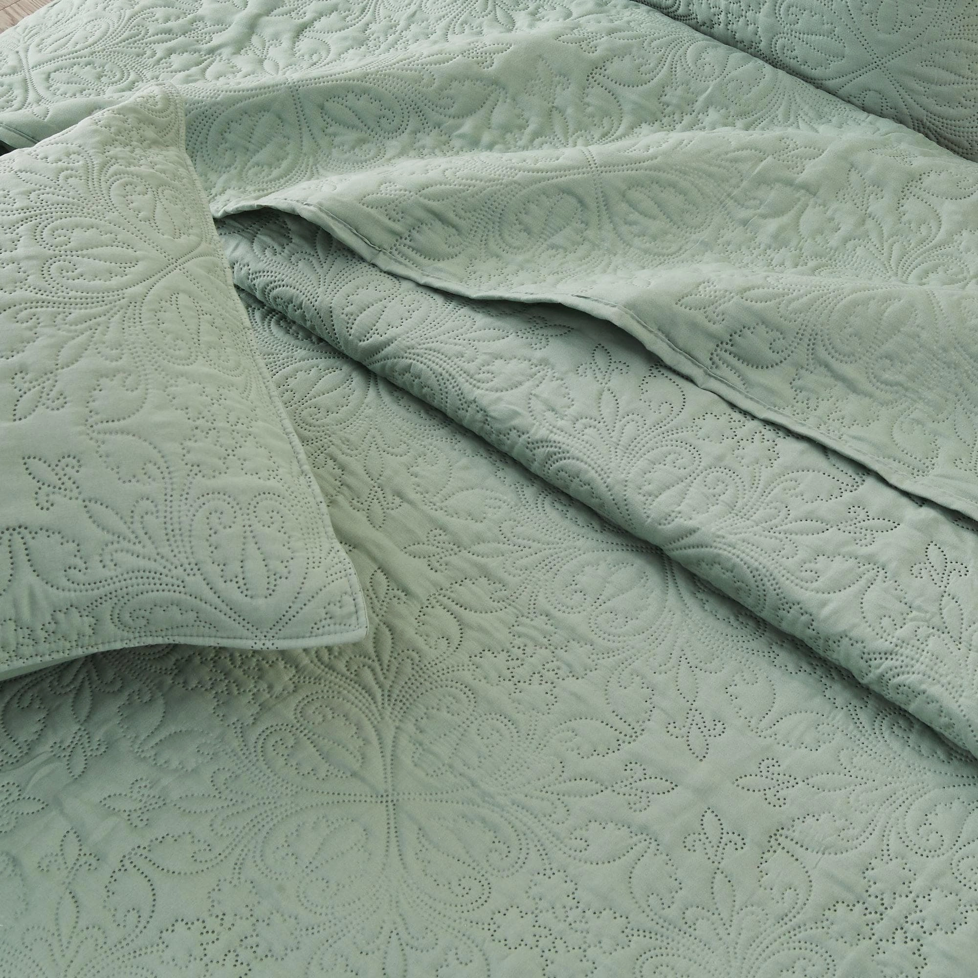 Oversized Mandala Pinsonic Quilt Set - Bonnie Collection
