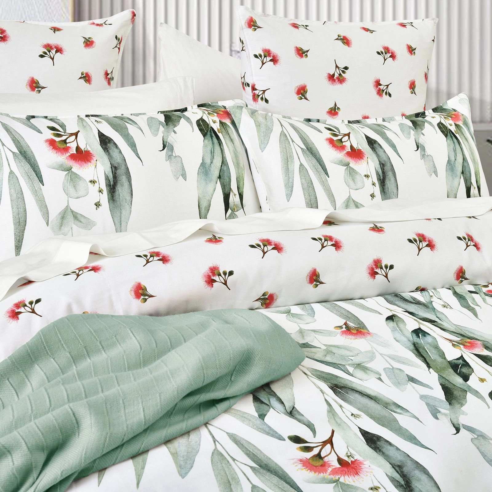 Renee Taylor 300 TC Cotton Reversible Mallees Quilt Cover Set
