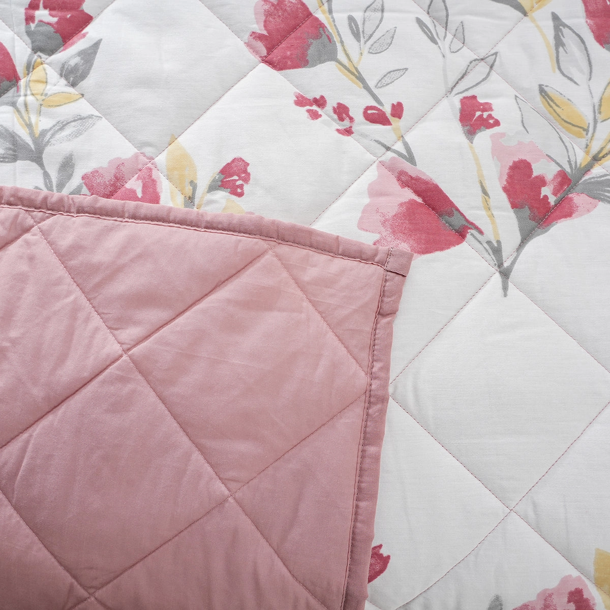 Royal Botanic Floral Leaves Print Multi 4PC Quilt/Quilted Bed Cover Set