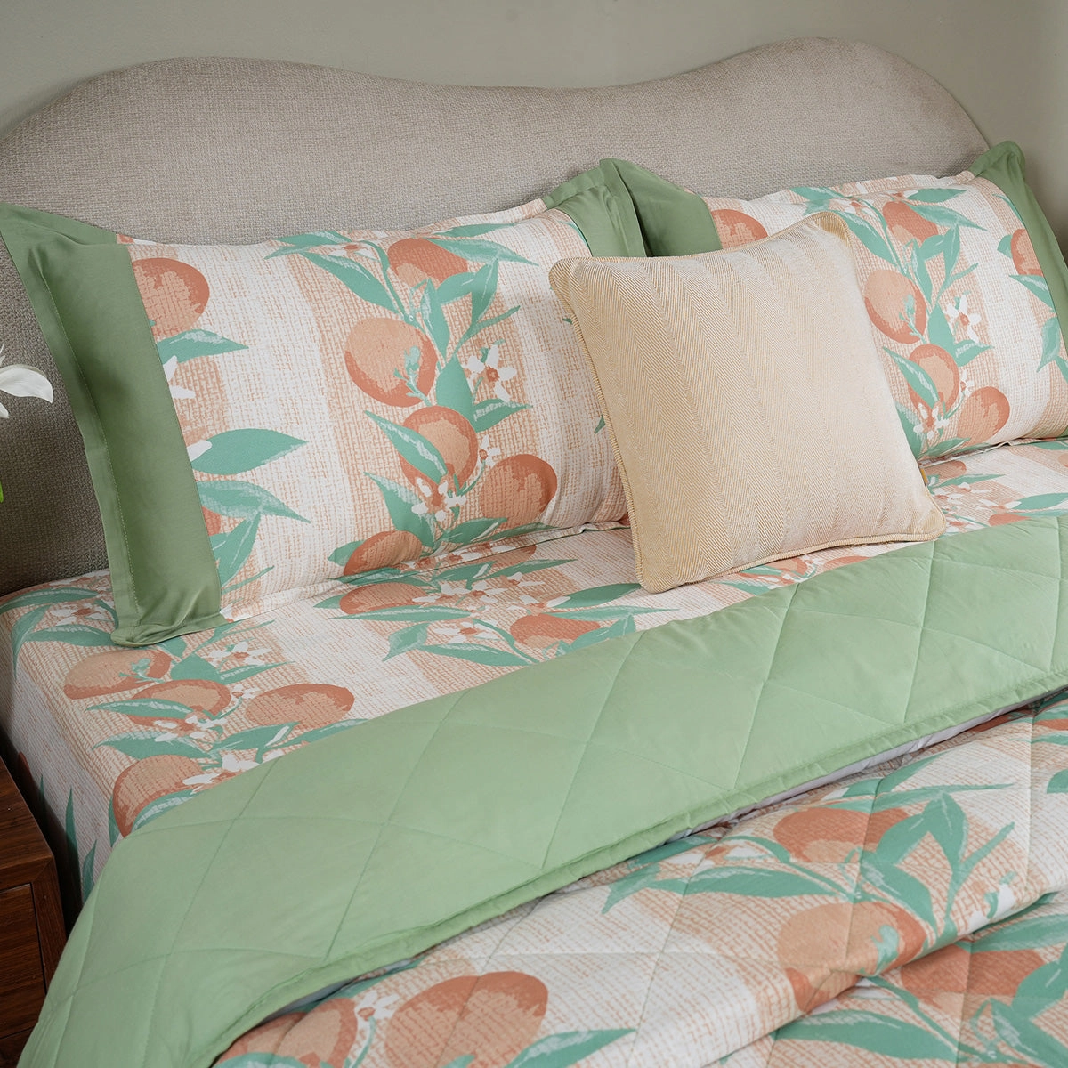 Sensory Bloom Colorsplash 4 pcs Peach Quilt Set