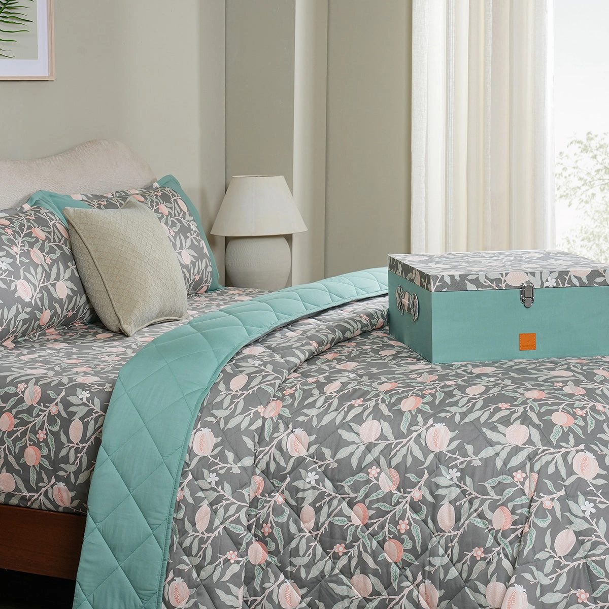 Sensory Bloom Granada 4 pcs Green Quilt Set