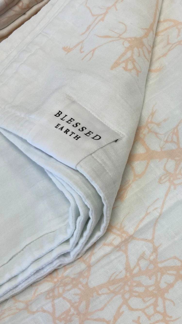 Silhouette Blankets  / Bed spreads