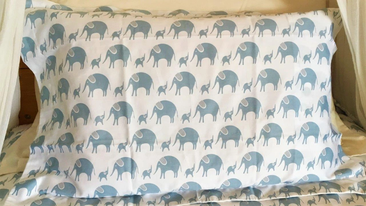 Simple Luxury Sheet Set in Elephants - Cot