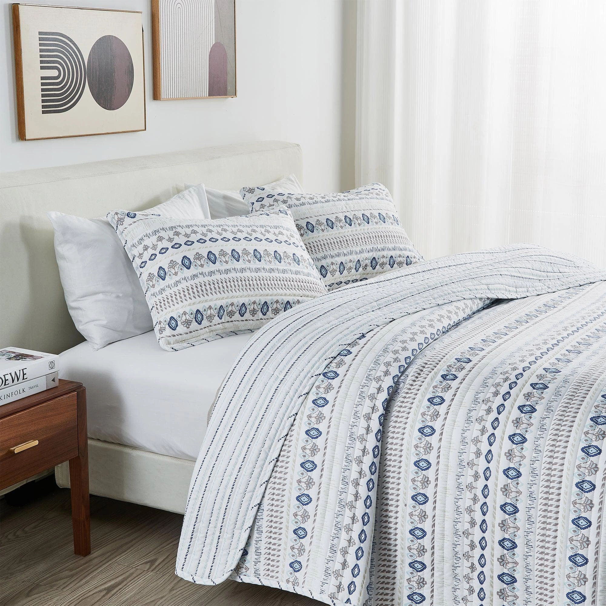 Striped Microfiber Quilt Set - Arista Collection