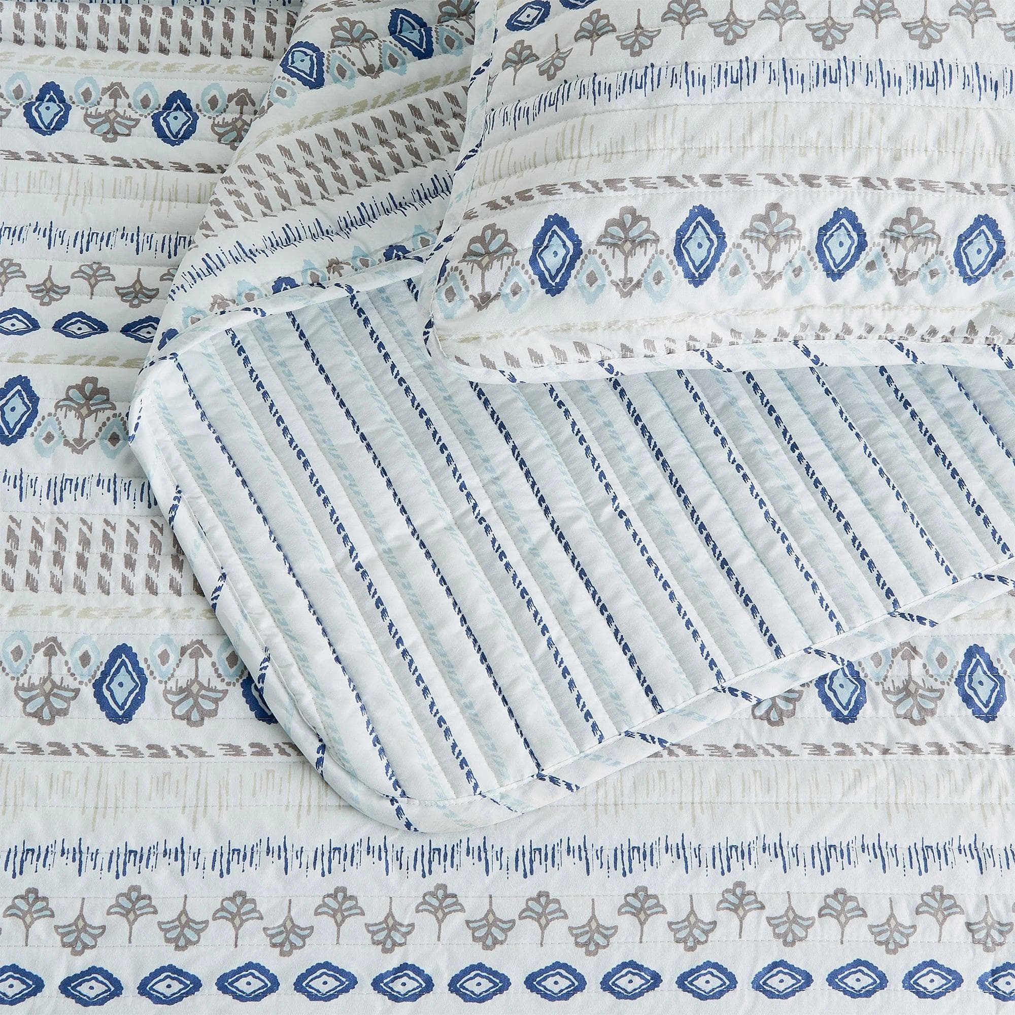 Striped Microfiber Quilt Set - Arista Collection