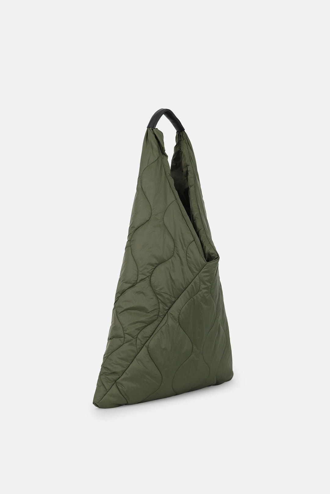 THE GALLERY TOTE QUILTED WITH LEATHER DETAIL