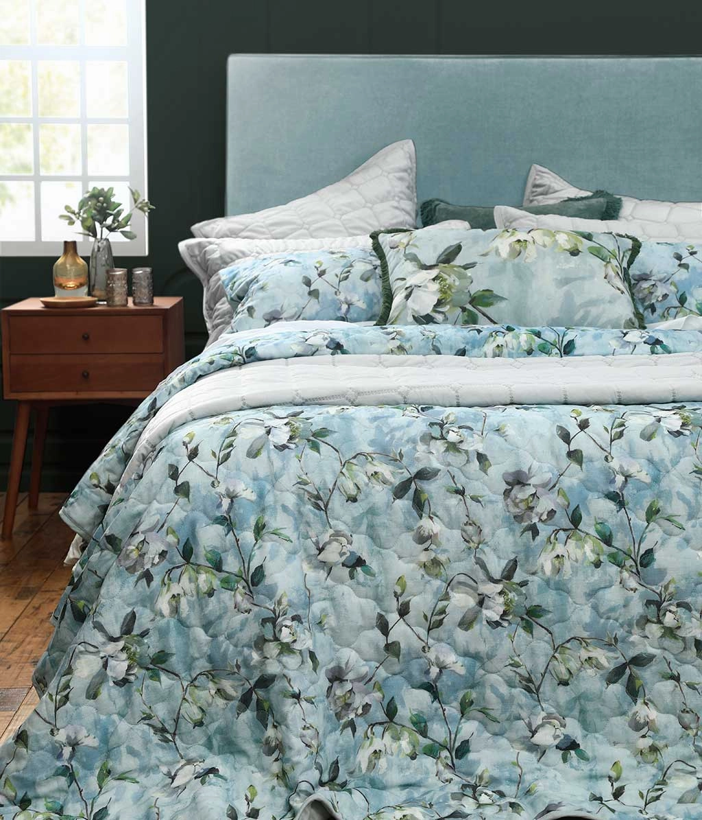 Tranquille Bedspread Set by MM Linen