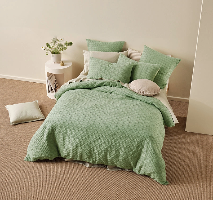 Vista Quilt Cover Set Range Leaf