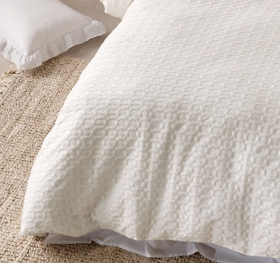 Vista Quilt Cover Set Range White